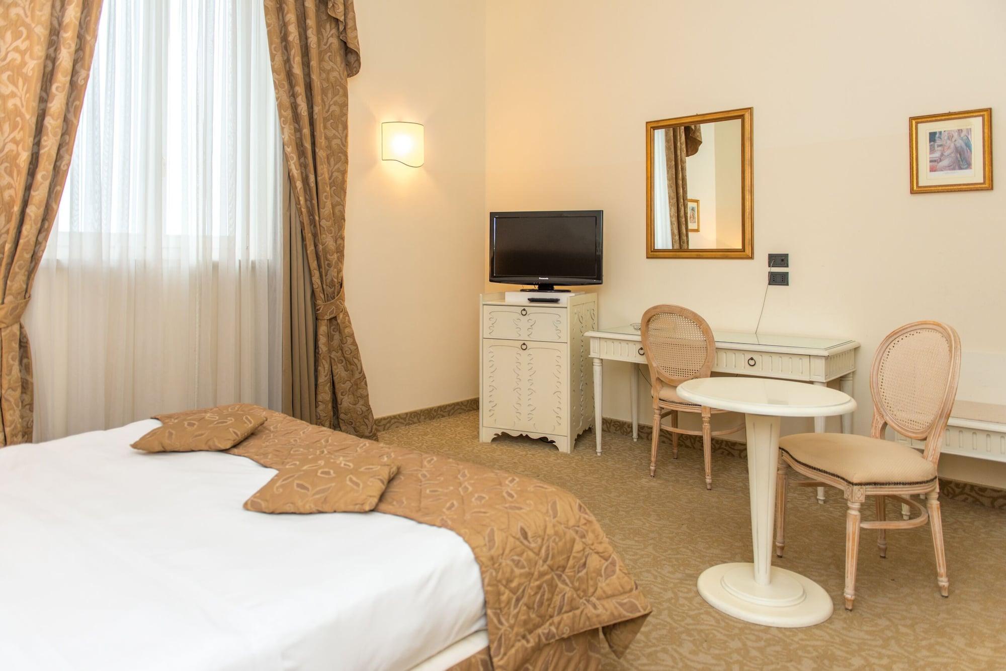 San Paolo Al Convento Hotel Trani Kültér fotó
