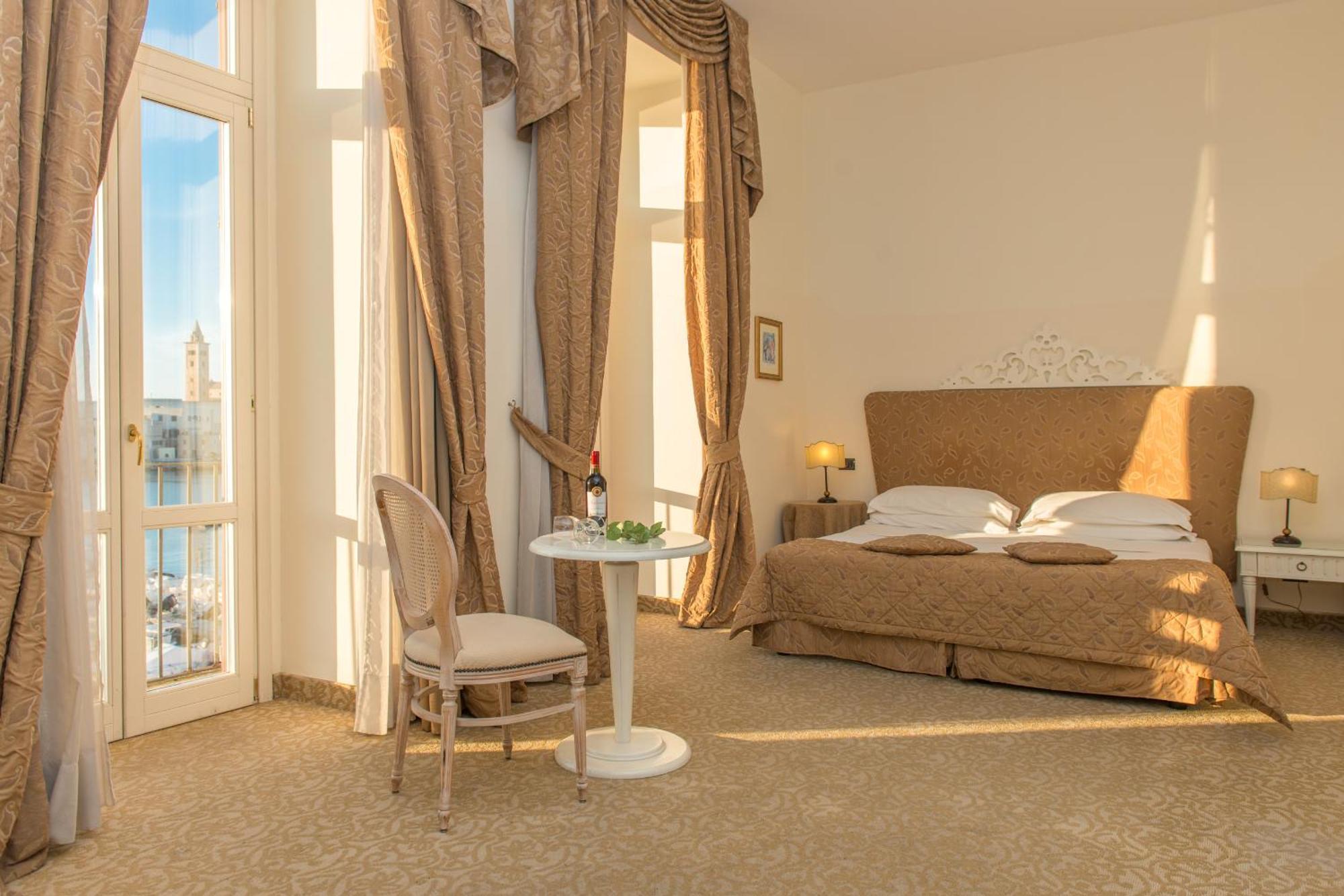 San Paolo Al Convento Hotel Trani Kültér fotó